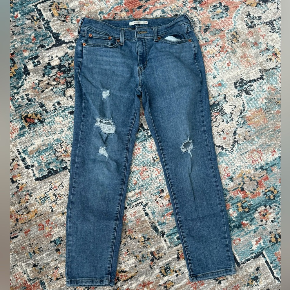Levi’s Distresses Boyfriend Jeans